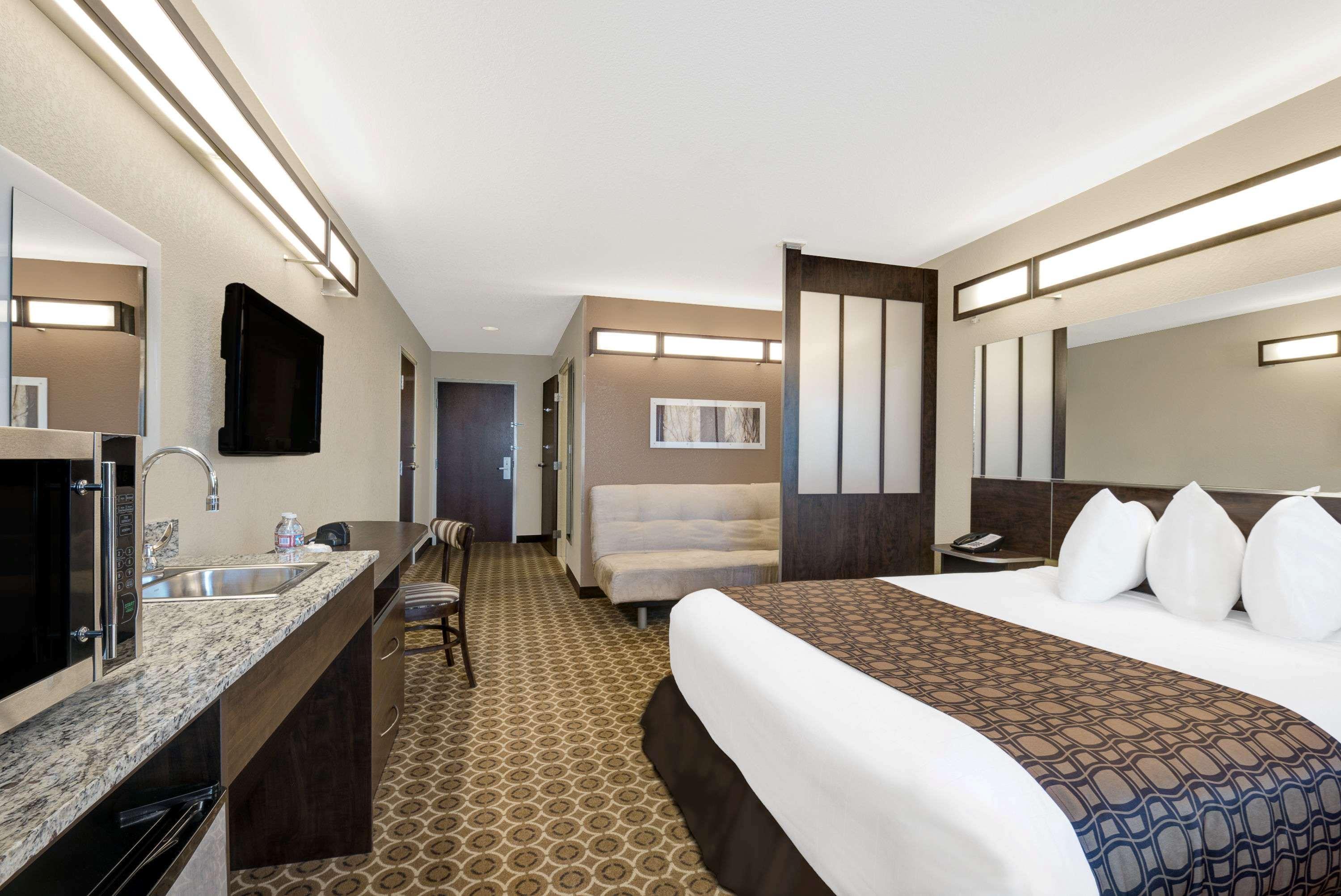 Microtel Inn & Suites By Wyndham Williston Dış mekan fotoğraf